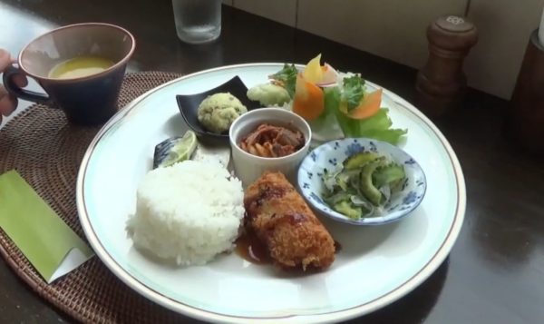 【千葉県柏市】絶景の中、健康的なランチと絶品デザートを楽しめる！千葉県「手賀カフェ」